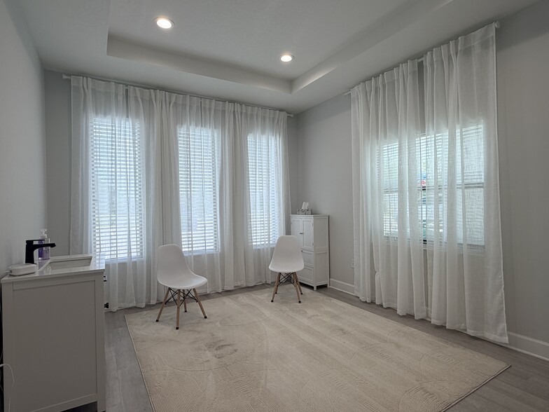 More Photos Of 3000 Allegra Way, Lutz Office For Lease