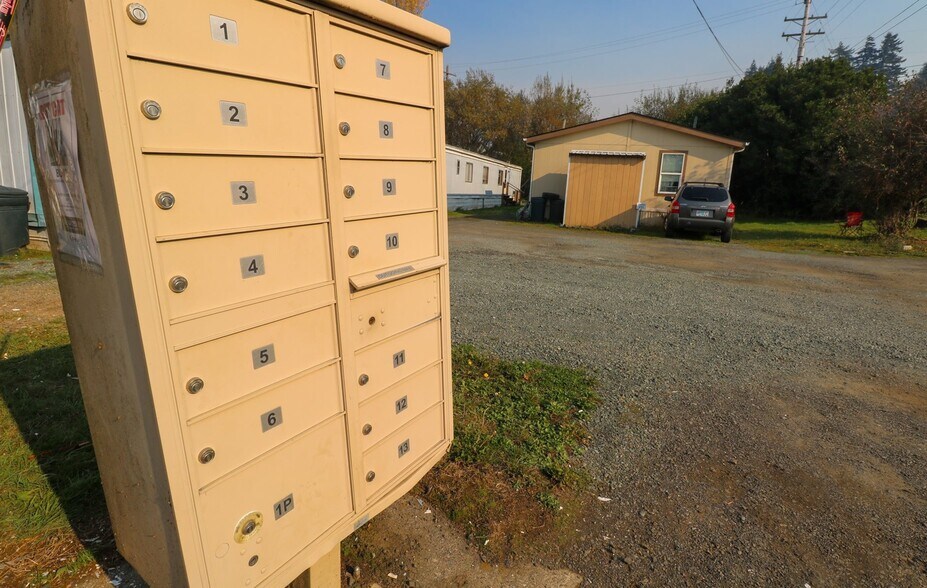 More Photos Of 93531 Coal Bank Ln, Coos Bay Manufactured Housing Mobile Home Park For Sale