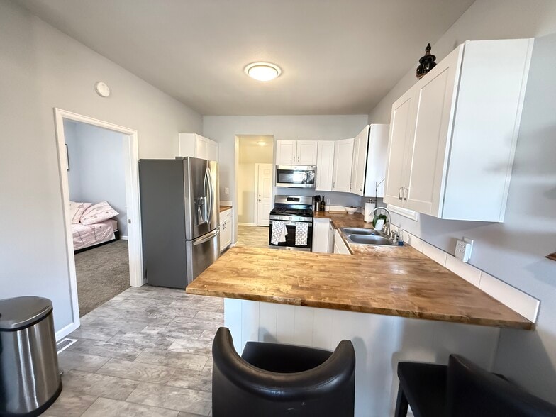 More Photos Of 1594-1598 W Alameda Ave, Denver Storefront Retail Residential For Sale