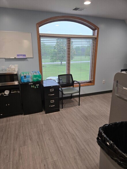 More Photos Of 690 S Trumbull St, Bay City Loft Creative Space For Sale