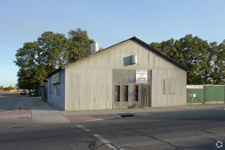 Primary Photo Of 130 W Merced St, Fowler Freestanding For Lease