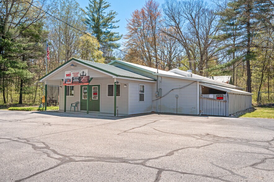 More Photos Of 19055 12 Mile Rd, Big Rapids Manufacturing For Sale