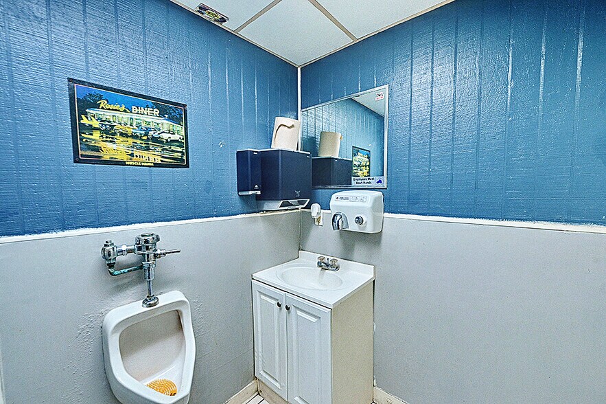 More Photos Of 4828 S Suncoast Blvd, Homosassa Restaurant For Sale