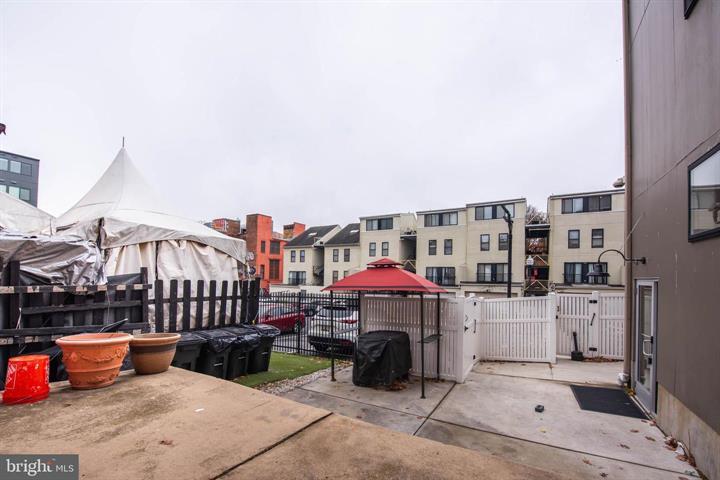 More Photos Of 317 W Franklin St, Baltimore Storefront Retail Office For Sale