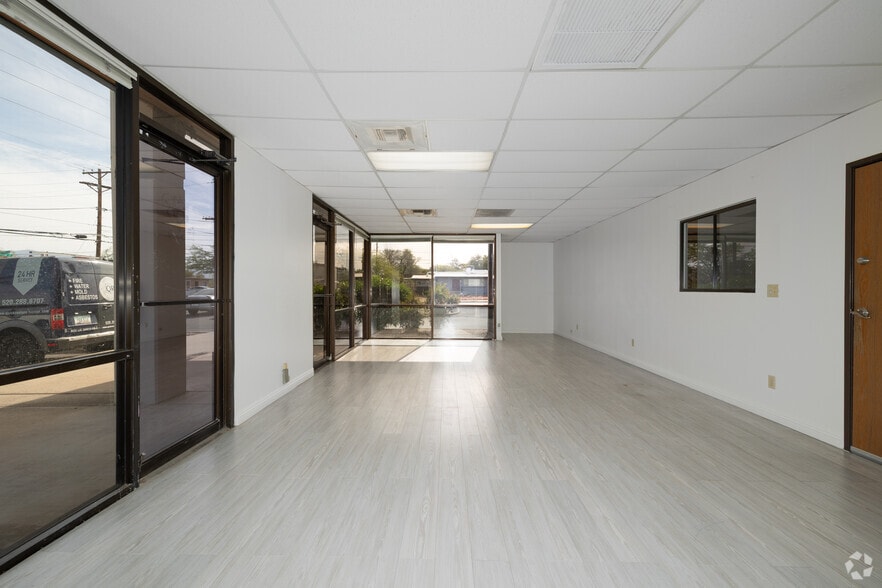 More Photos Of 3955 E Speedway Blvd, Tucson Unknown For Lease