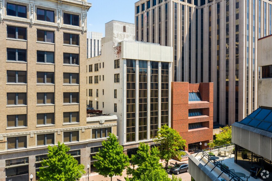 More Photos Of 507 S Main St, Tulsa Apartments For Lease