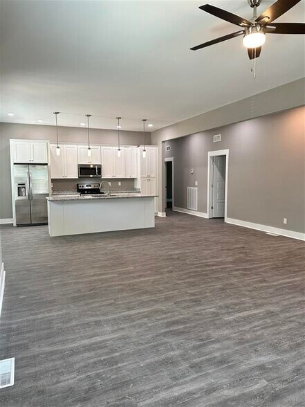More Photos Of 1327 Park St, Bowling Green Apartments For Sale