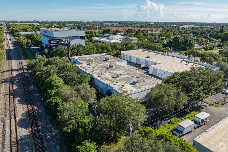 More Photos Of 2855-2915 S Congress Ave, Delray Beach Unknown For Lease
