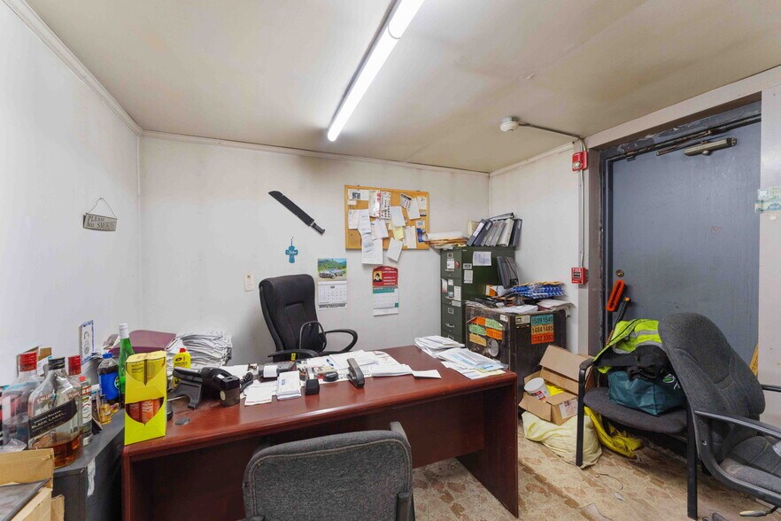 More Photos Of 1791 Elmwood Ave, Warwick Freestanding For Sale