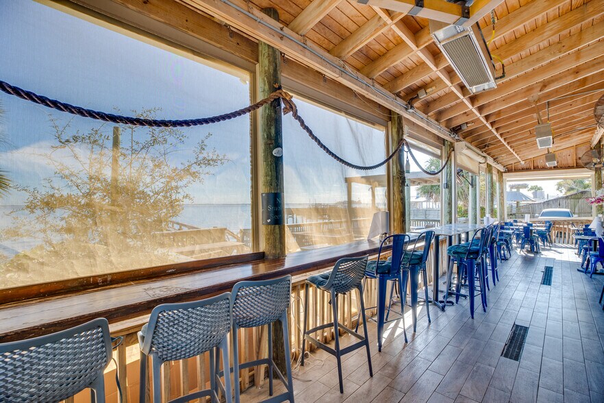 More Photos Of 1550 Indian River Dr, Sebastian Restaurant For Sale