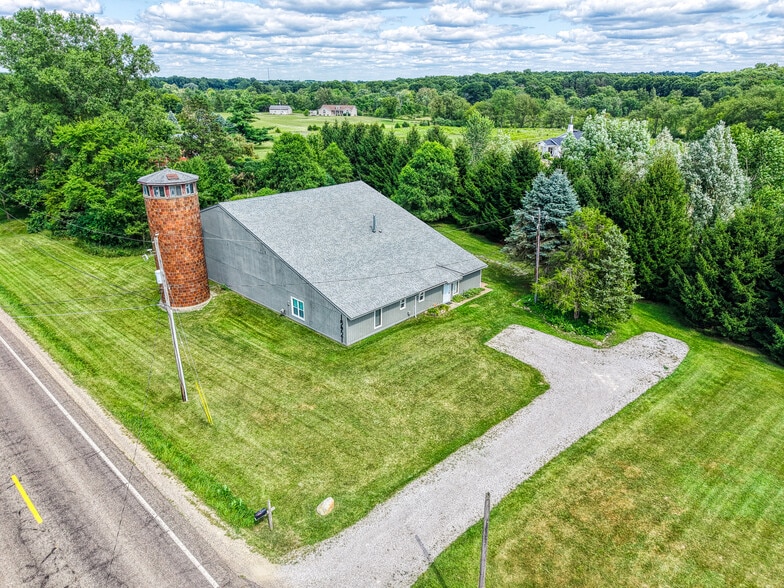 More Photos Of 15921 W M 36, Pinckney Light Distribution For Sale