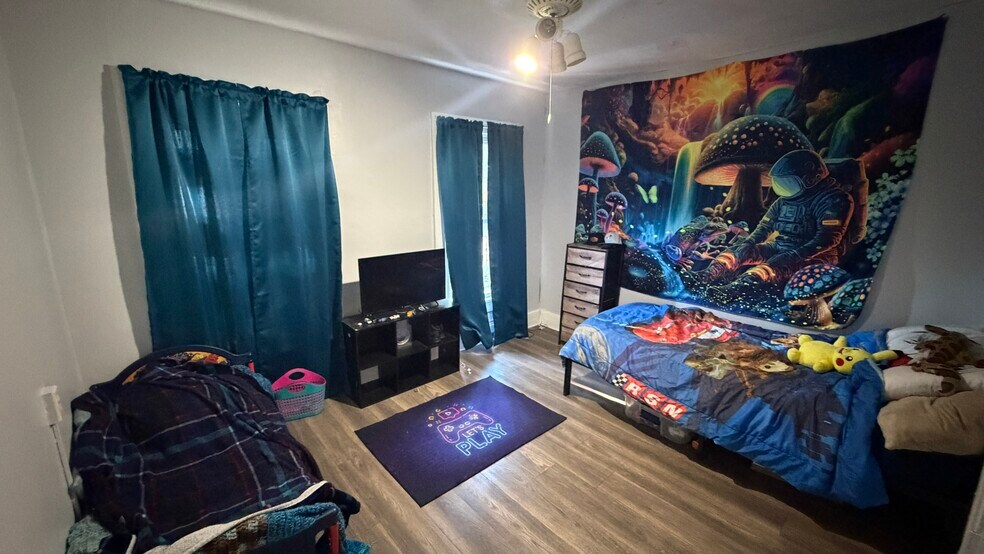 More Photos Of 51 Cotter Ave, Akron Apartments For Sale