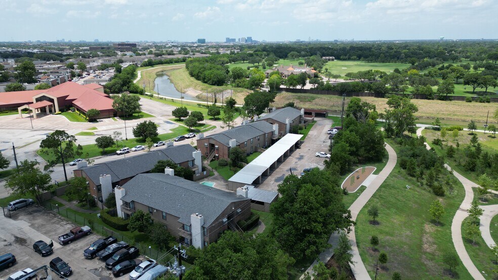 More Photos Of 9101 Country Creek Dr, Houston Apartments For Sale
