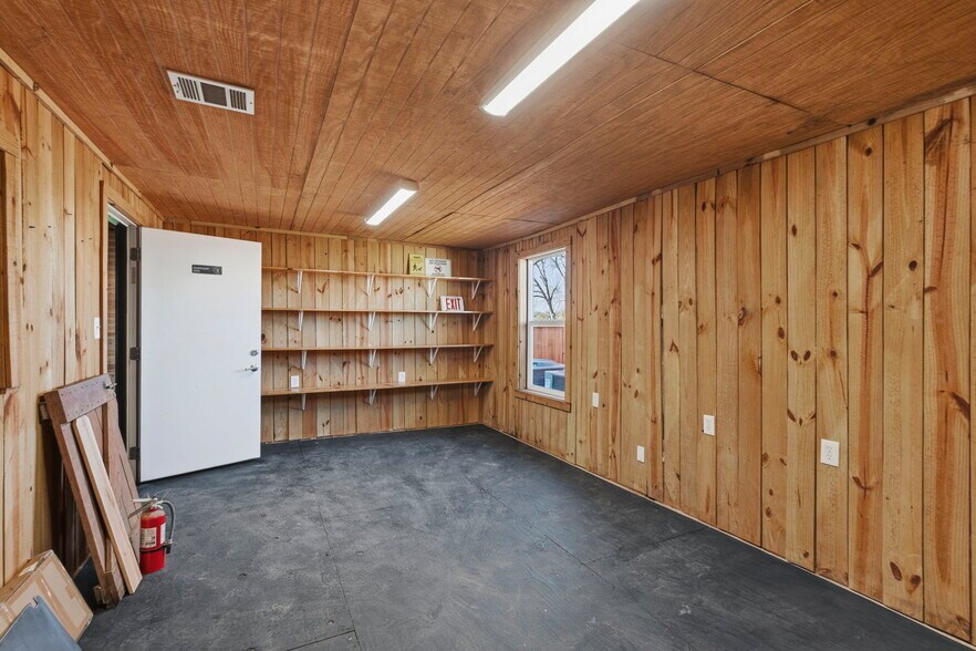 More Photos Of 9903 FM 2759 Rd, Richmond Specialty For Sale