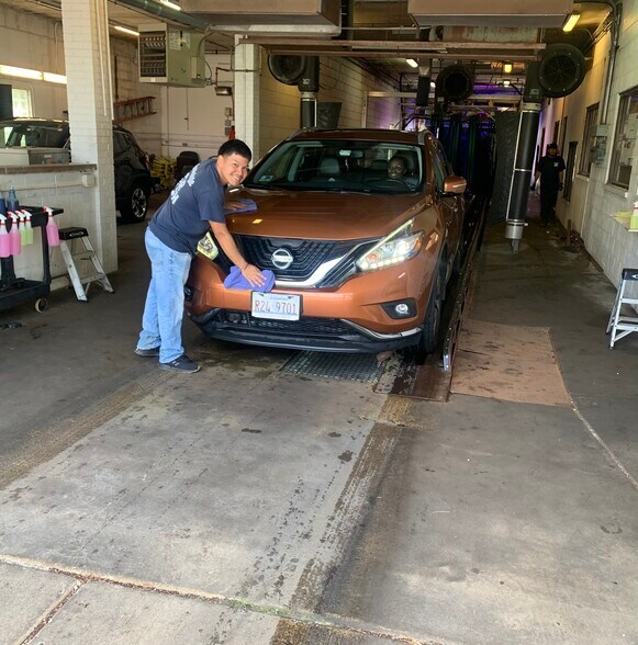 More Photos Of 8701 W 159th St, Orland Park Carwash For Sale