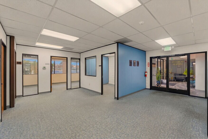 More Photos Of 992 S De Anza Blvd, San Jose Office For Lease