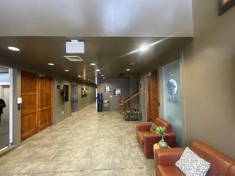 More Photos Of 11629 S 700 E, Draper Office For Sale