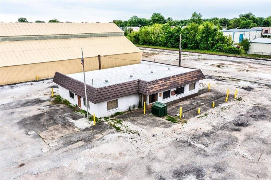 More Photos Of 1400 W 7th, Owensboro Warehouse For Sale