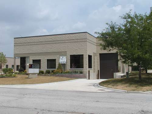 More Photos Of 460-466 Windy Point Dr, Glendale Heights Manufacturing For Lease