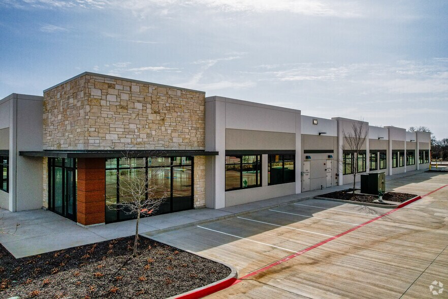 More Photos Of 380 S Nolen Dr, Southlake Office For Lease