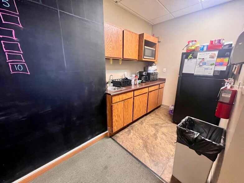 More Photos Of 1574 W 1700 S, Salt Lake City Office For Sale