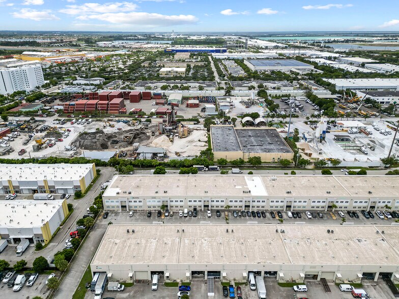More Photos Of 10900 NW 21st St, Miami Warehouse For Sale