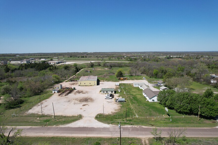 More Photos Of 12525 Old Highway 99, Seminole Warehouse For Sale