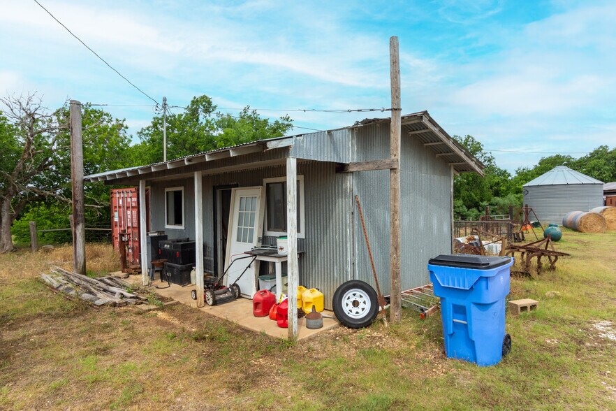 More Photos Of 0 Hwy 21, Uhland Land For Sale