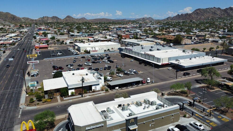 More Photos Of 8905-8911 N 7th St, Phoenix General Retail For Lease