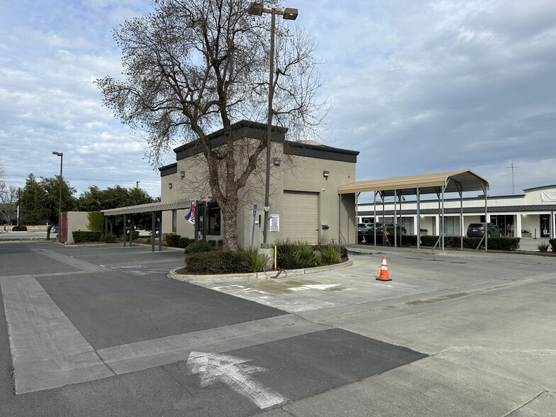 Primary Photo Of 19982 4th St, Hilmar Carwash For Lease