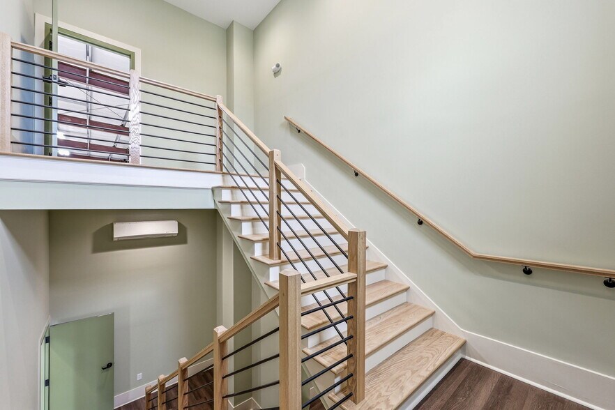 More Photos Of 3663 Southland Dr, Flowery Branch Warehouse For Sale