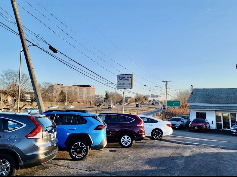 More Photos Of 295 Huntington Ave, Providence Auto Dealership For Sale