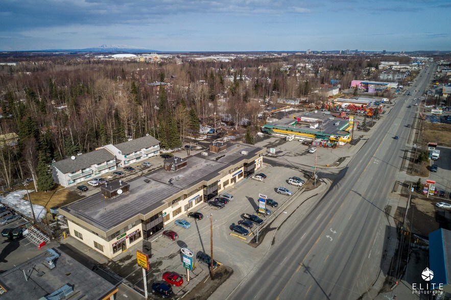 More Photos Of 7926 Old Seward Hwy, Anchorage Office For Sale
