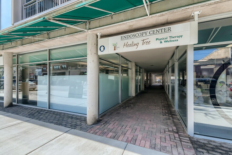 More Photos Of 1100 Central Ave, Wilmette Apartments For Lease