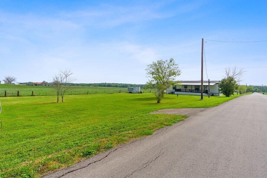 5 S Plum Creek Rd, Uhland, TX 78640 Land For Sale