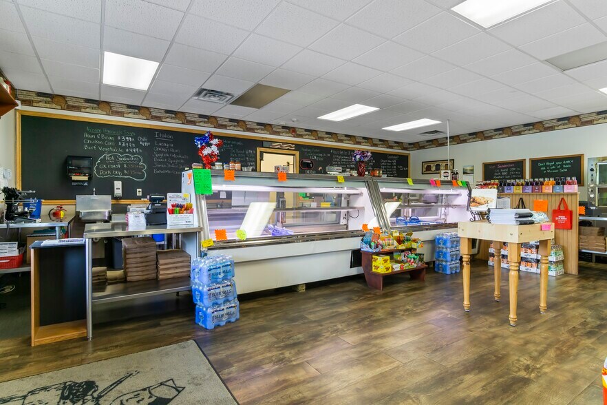 More Photos Of 2983 Cove Mountain Rd, Martinsburg Convenience Store For Sale