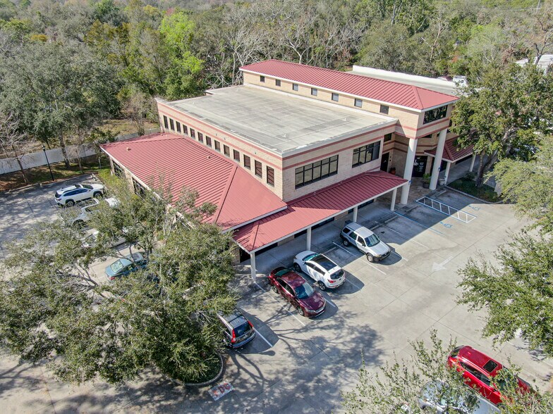 More Photos Of 13220-13280 N 56th St, Temple Terrace Medical For Sale