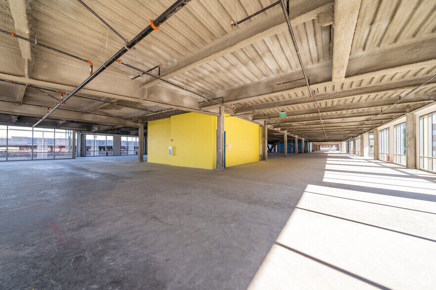 More Photos Of 166 N Rollins Rd, Millbrae Office For Lease