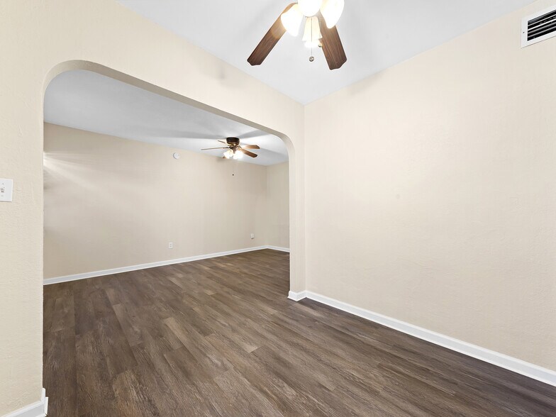 More Photos Of 1311-1315 N 19th Ave, Hollywood Multifamily For Sale