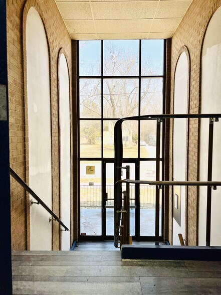 More Photos Of 12401 E 43rd St, Independence Medical For Lease