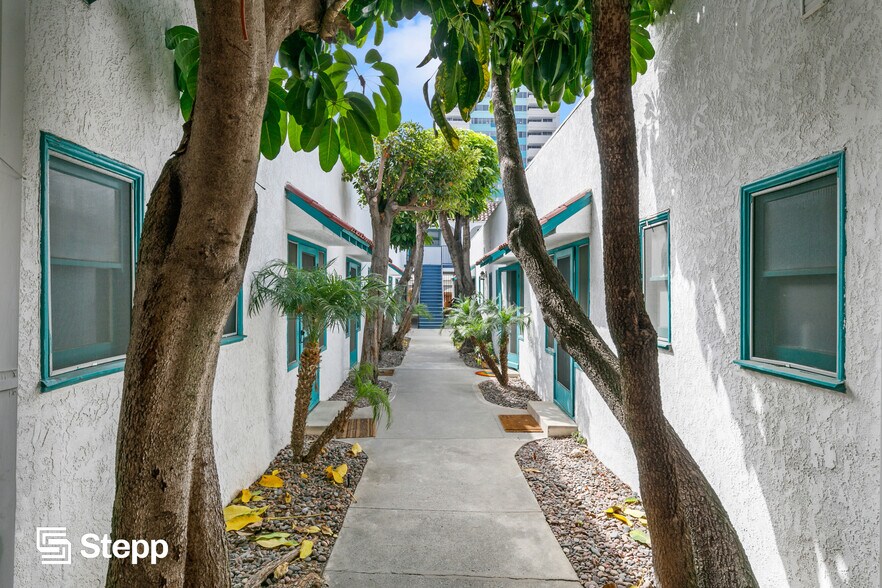 More Photos Of 1836 E 1st St, Long Beach Apartments For Sale