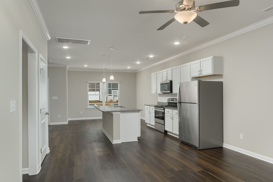 More Photos Of 7521 Middle Valley Rd, Hixson Apartments For Sale