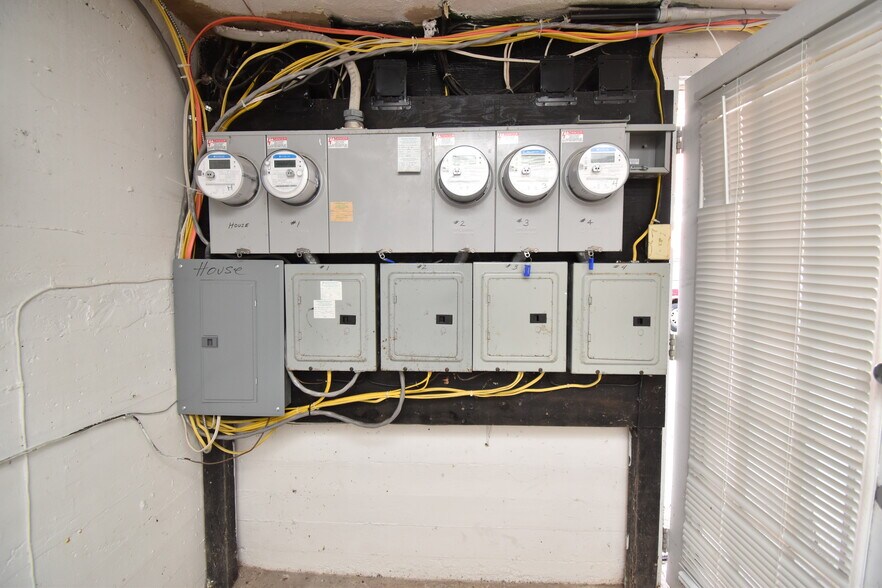 More Photos Of 4344 Kirby Ave, Cincinnati Apartments For Sale