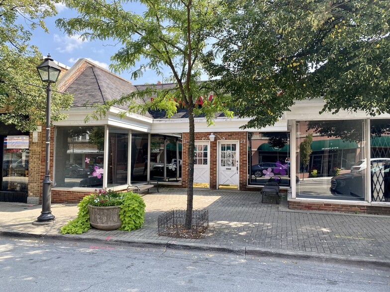 Primary Photo Of 21-25 W Saint Charles Rd, Lombard Storefront Retail Office For Lease