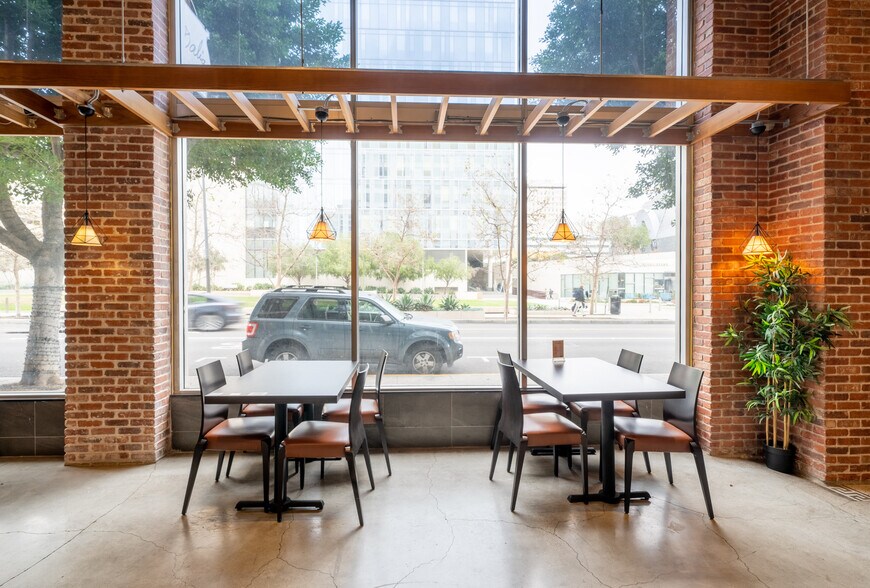 More Photos Of 108 W 2nd St, Los Angeles Apartments For Lease