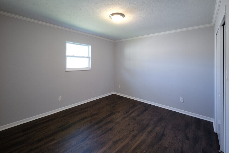 More Photos Of 609 E Inskip Dr, Knoxville Apartments For Sale