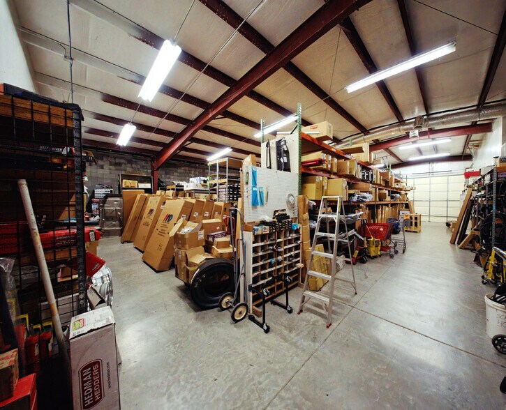 More Photos Of 1345 Callahan Dr, Knoxville Distribution For Sale