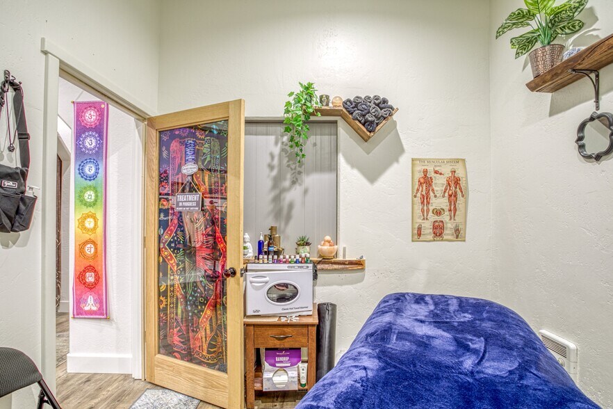 More Photos Of 452 Pagosa St, Pagosa Springs General Retail For Sale