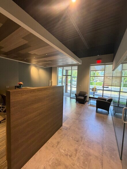 More Photos Of 3204 Churchland Blvd, Chesapeake Medical For Sale
