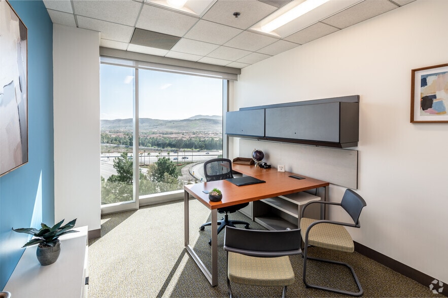 More Photos Of 100 Spectrum Center Dr, Irvine Office For Lease